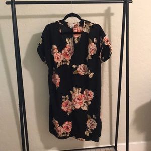 Professional style mid-length, cap sleeve dress